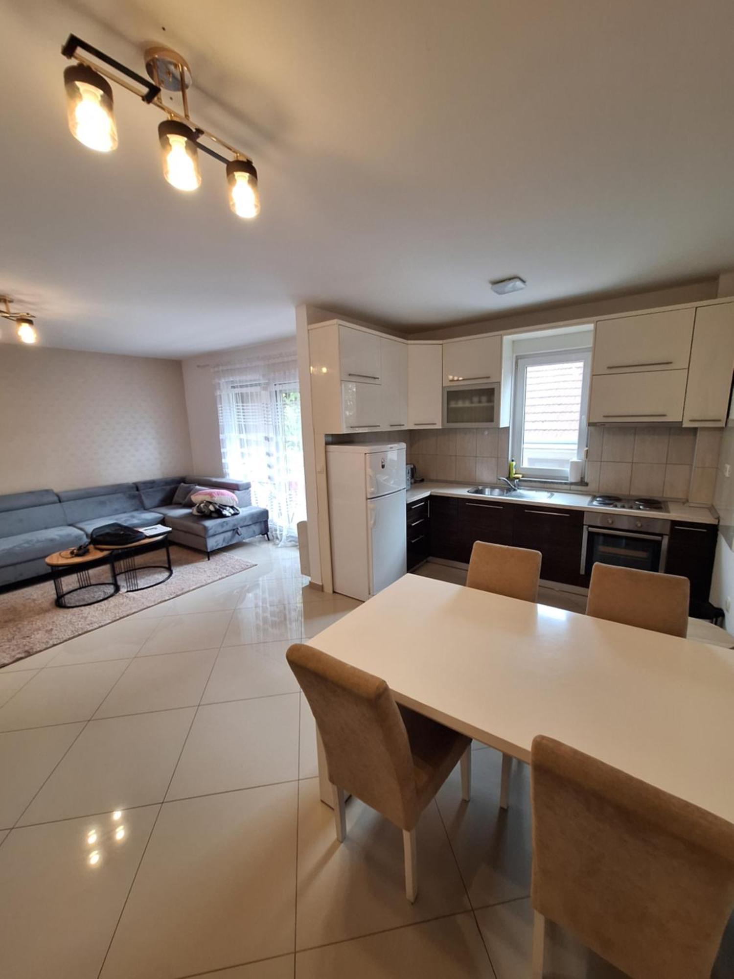 Apartment Enjoy Free Private Parking Mostar Ngoại thất bức ảnh